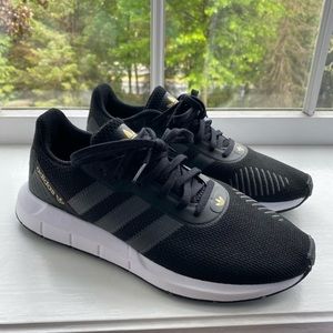 Adidas Swift sneakers, sz 8.5, worn once
